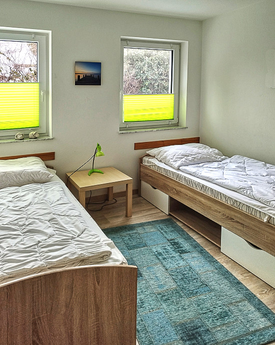ferienwohnung-heringsdorf-pe-schlafzimmer1 ferienwohnung-heringsdorf-pe-schlafzimmer1